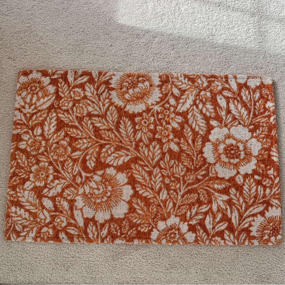 Kirkton House whimsical floral chenile floor mat
